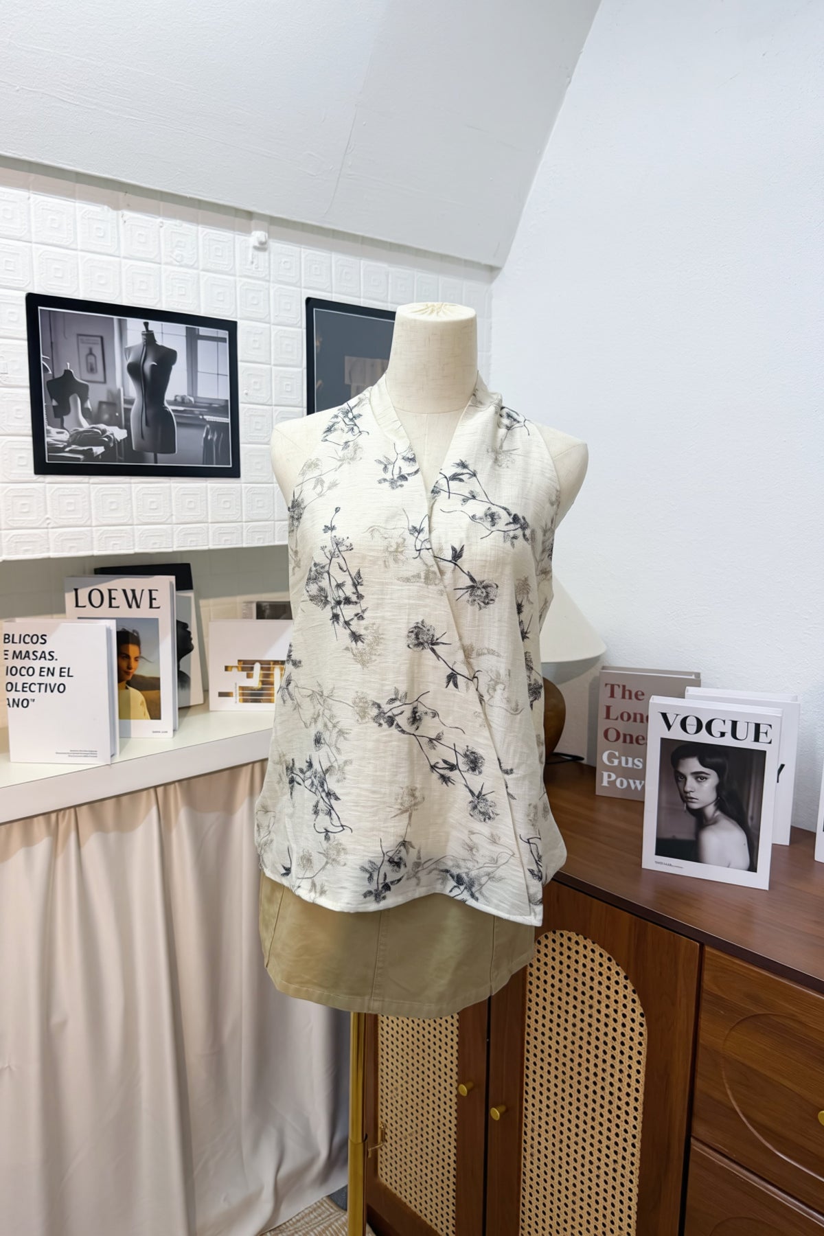 Muse Floral Top Beige
